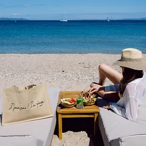 5* Hotel Le Hameau Des Pesquiers & Spa, Curio Collection By Hilton